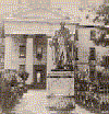 동부 미치광이 정신병원, 1870 ~ 1880. 보테투르트 경의 동상